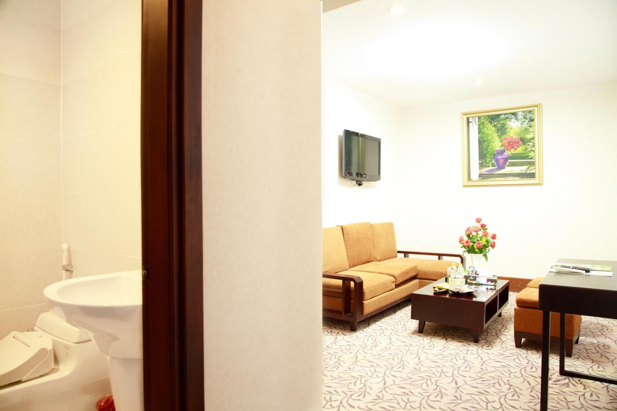Sai Gon Dong Ha Hotel - A Member Of Saigontourist Group Quang Tri Exterior photo