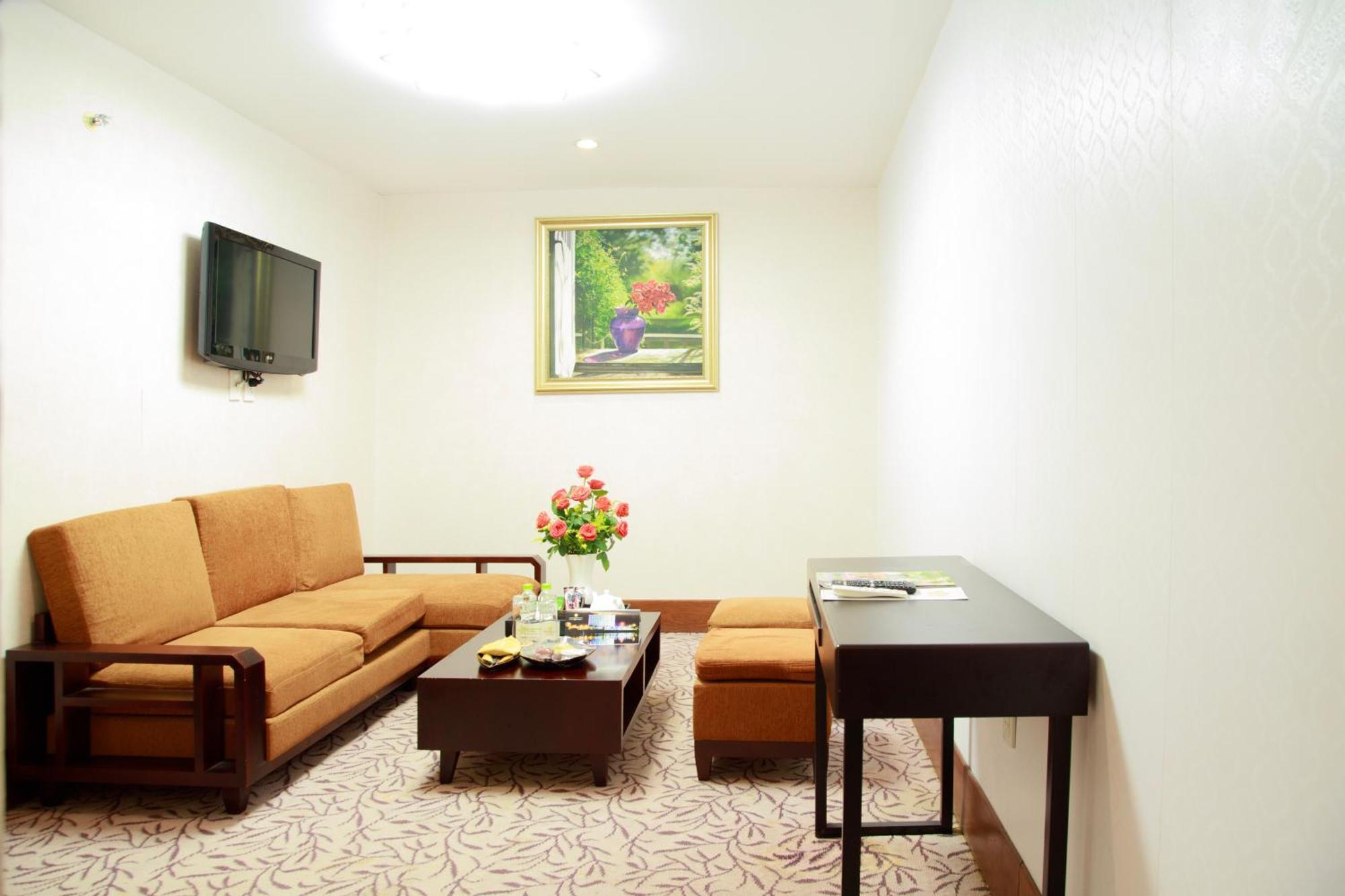 Sai Gon Dong Ha Hotel - A Member Of Saigontourist Group Quang Tri Exterior photo