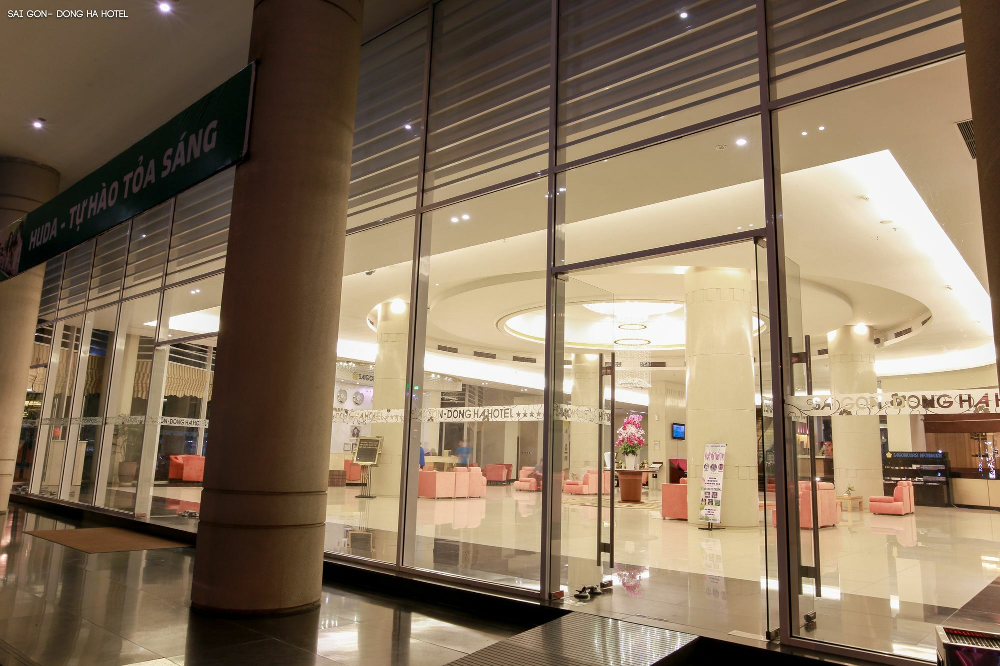Sai Gon Dong Ha Hotel - A Member Of Saigontourist Group Quang Tri Exterior photo